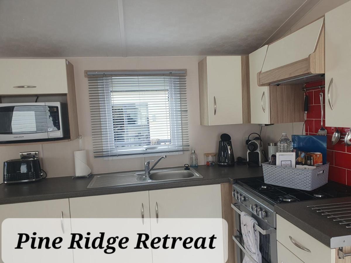 Pine Ridge Retreat With Free Golf And Air Conditioning Hotel Morpeth Exterior photo